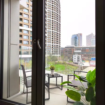 Apartman New Modern In Metropolis, Centrum & Nivy *