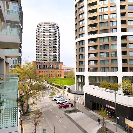 New Modern In Metropolis, Centrum & Nivy Lejlighed *